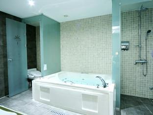 Ritz Seoul Hotel Екстер'єр фото